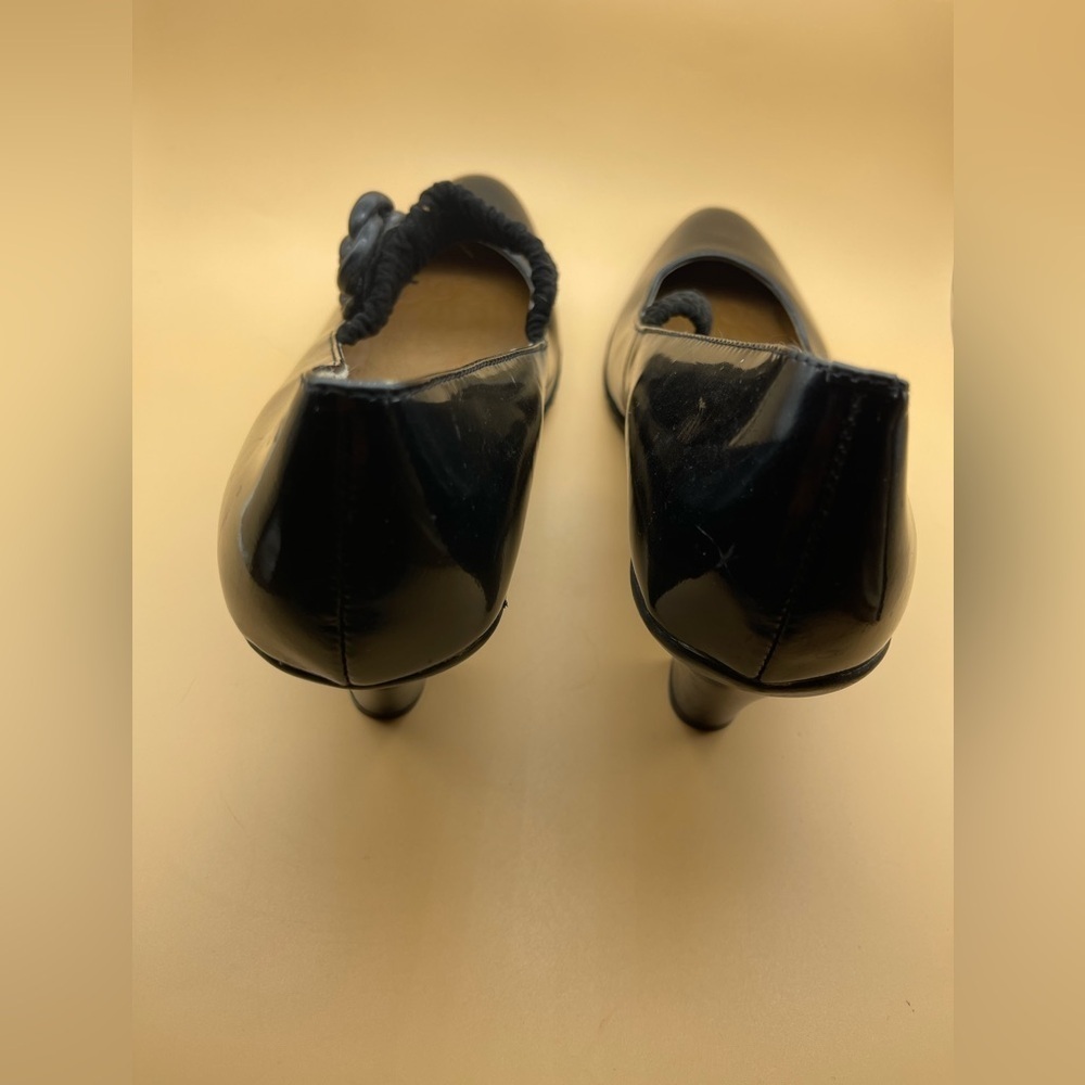 eurosoft by sofft courtney black patent pump, black patent, size 9.5M, euc - Picture 3 of 10